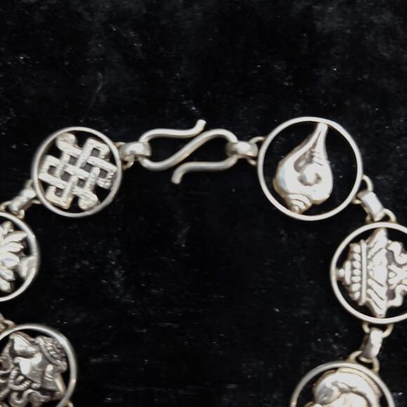 925 Sterling silver Symbols of Good Fortune Bracelet 7.5" - Picture 5 of 7